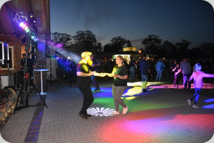 dorffest_2022_disco__119_.jpg
