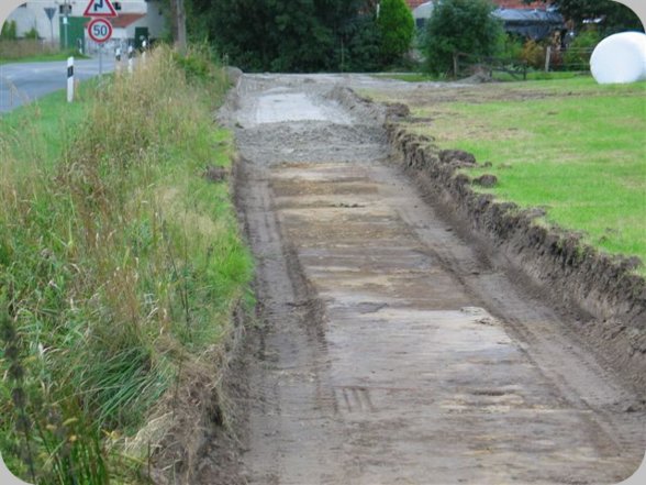 fahrradwegbau_2010__1_.jpg